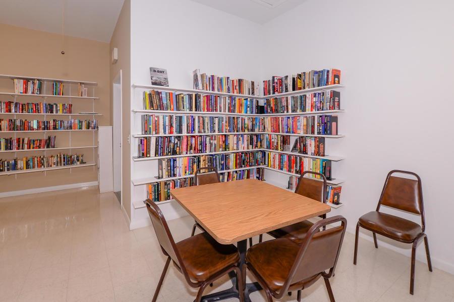 5609 Travelers Way