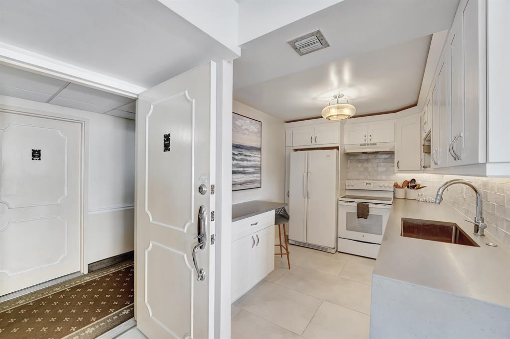 101 Briny Avenue Unit: 2404