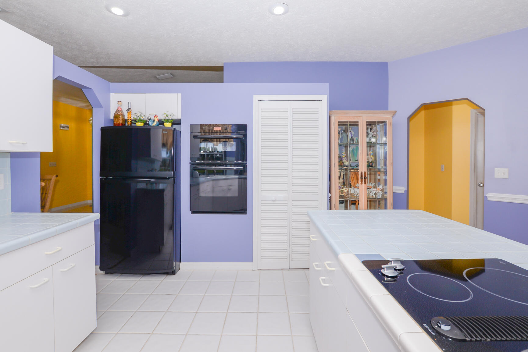 6848 Bronte Circle