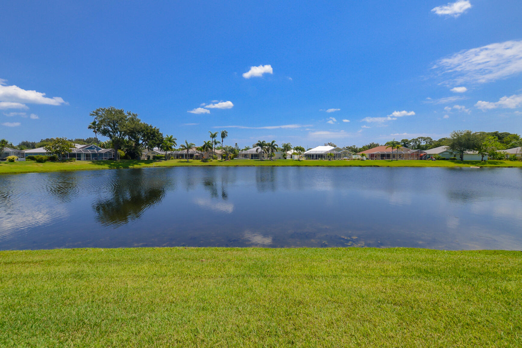 6848 Bronte Circle