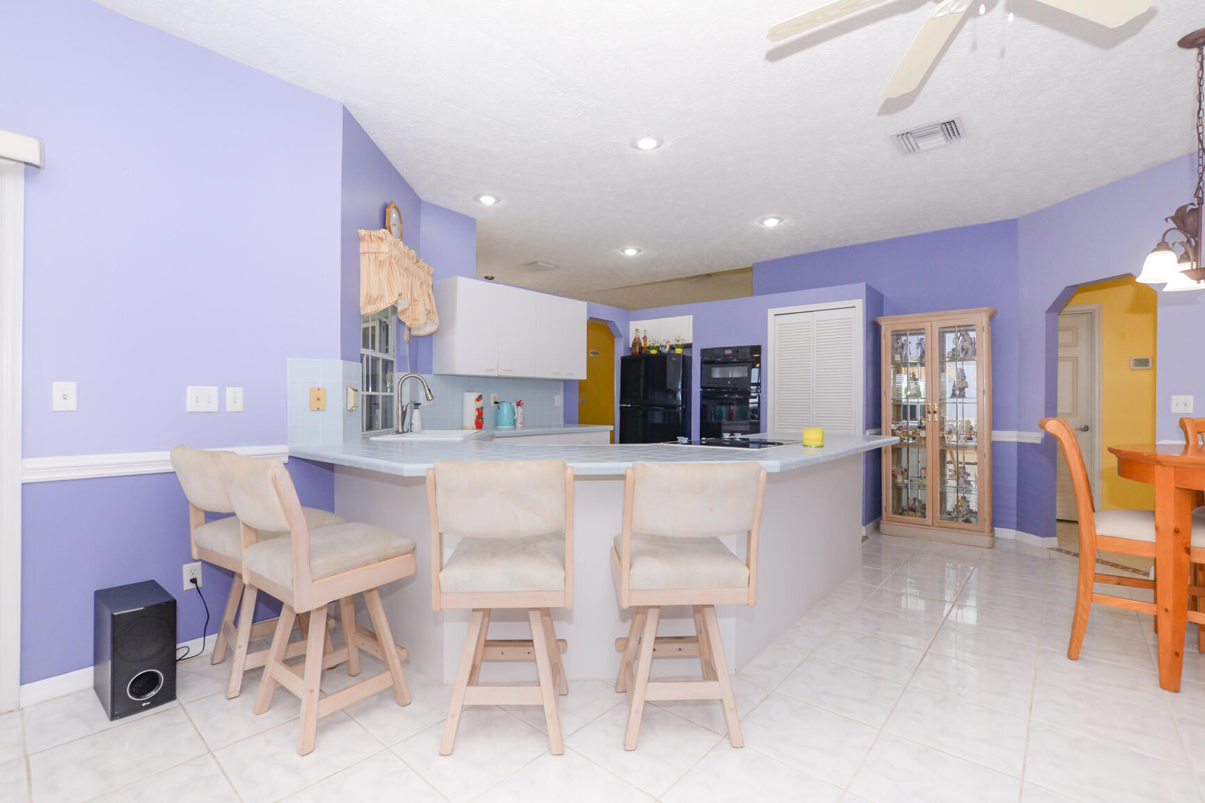 6848 Bronte Circle