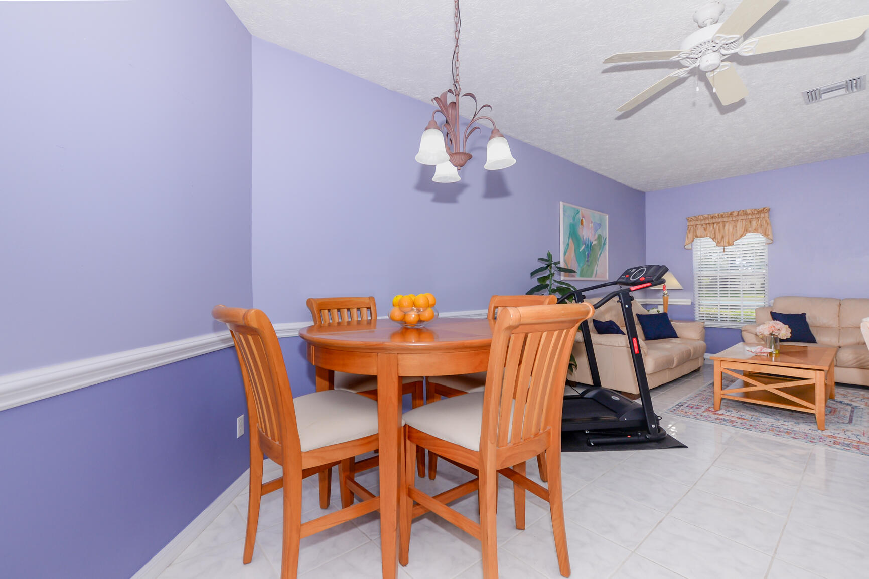 6848 Bronte Circle
