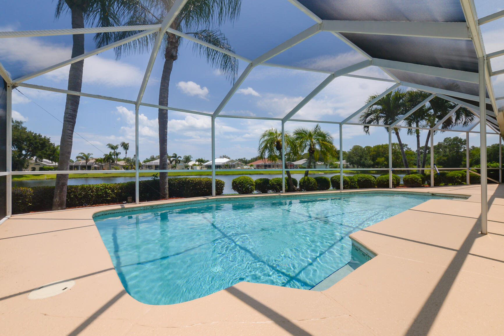 6848 Bronte Circle