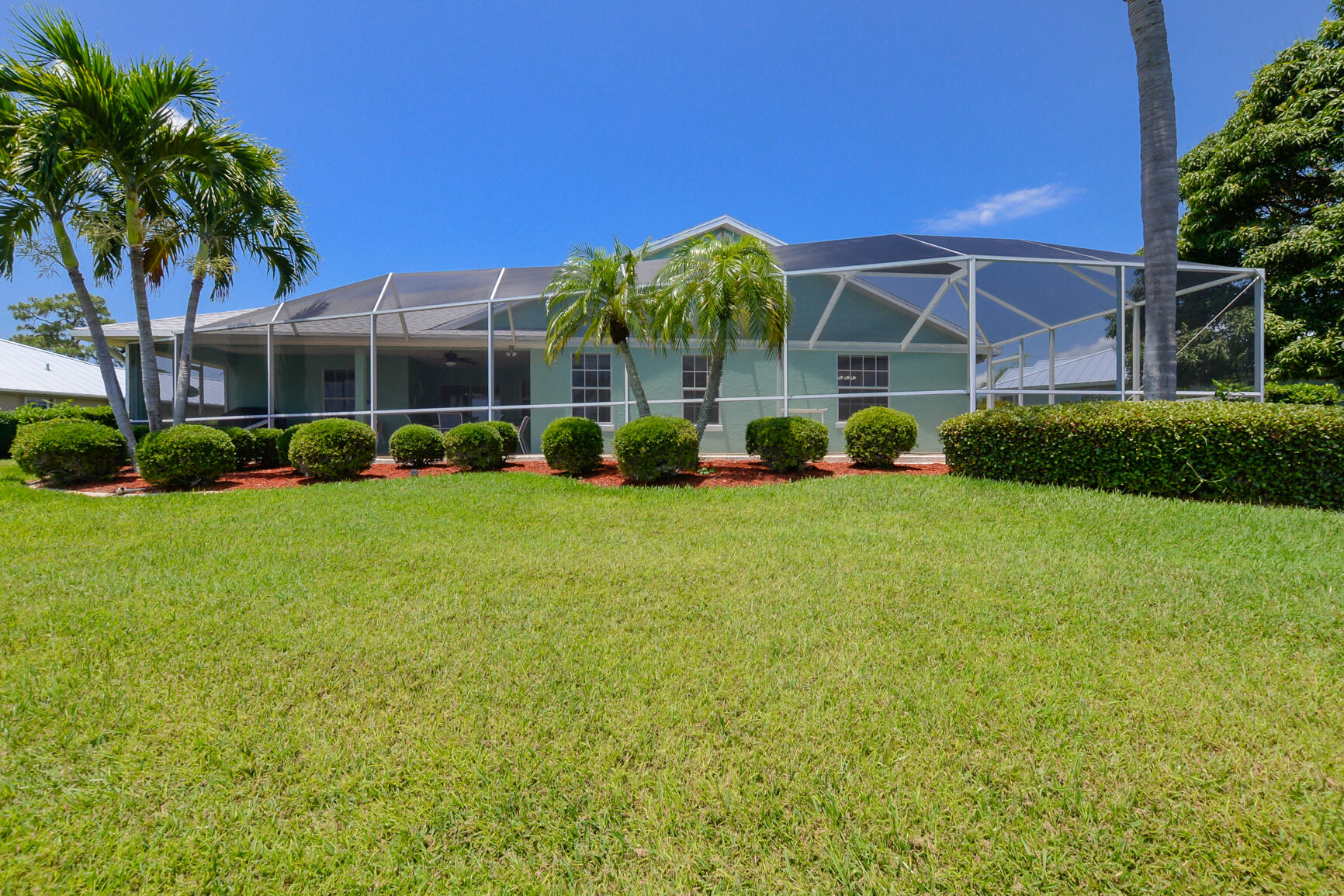 6848 Bronte Circle