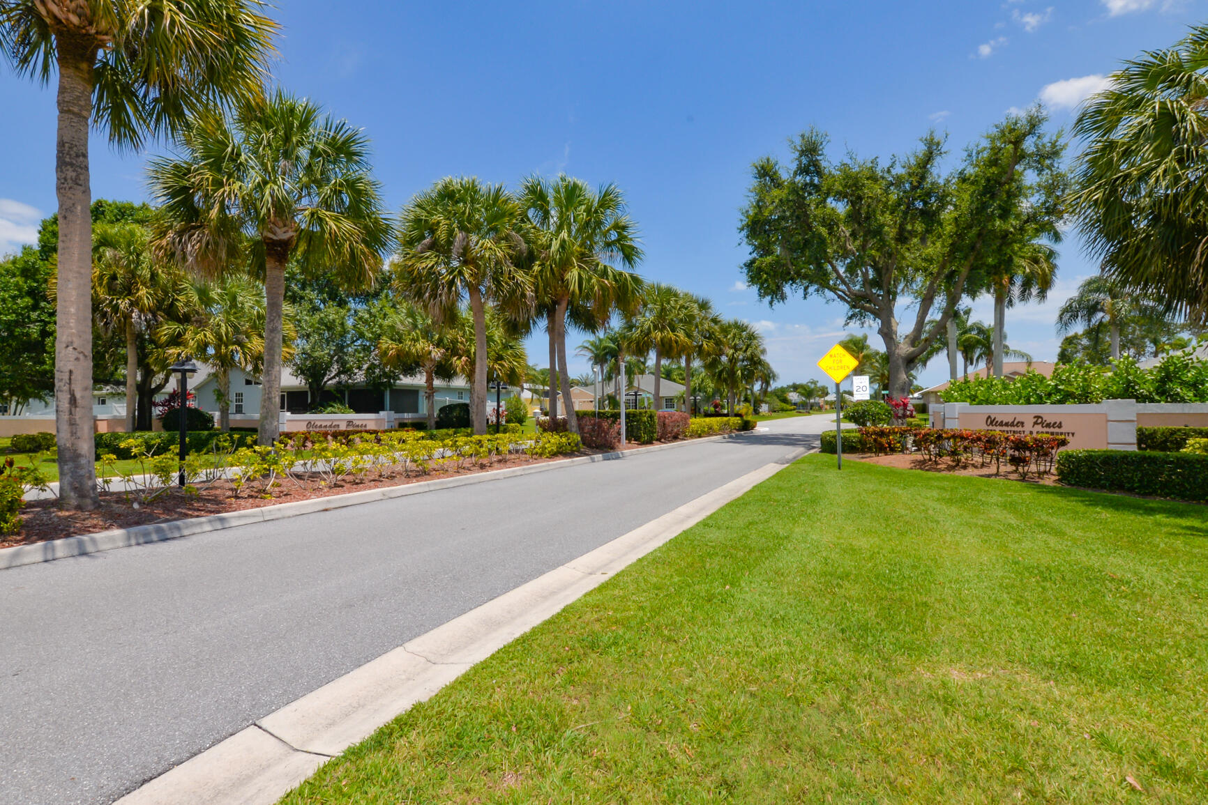 6848 Bronte Circle