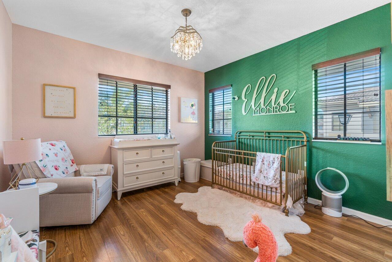 4751 Grand Cypress Circle N Unit: 4751