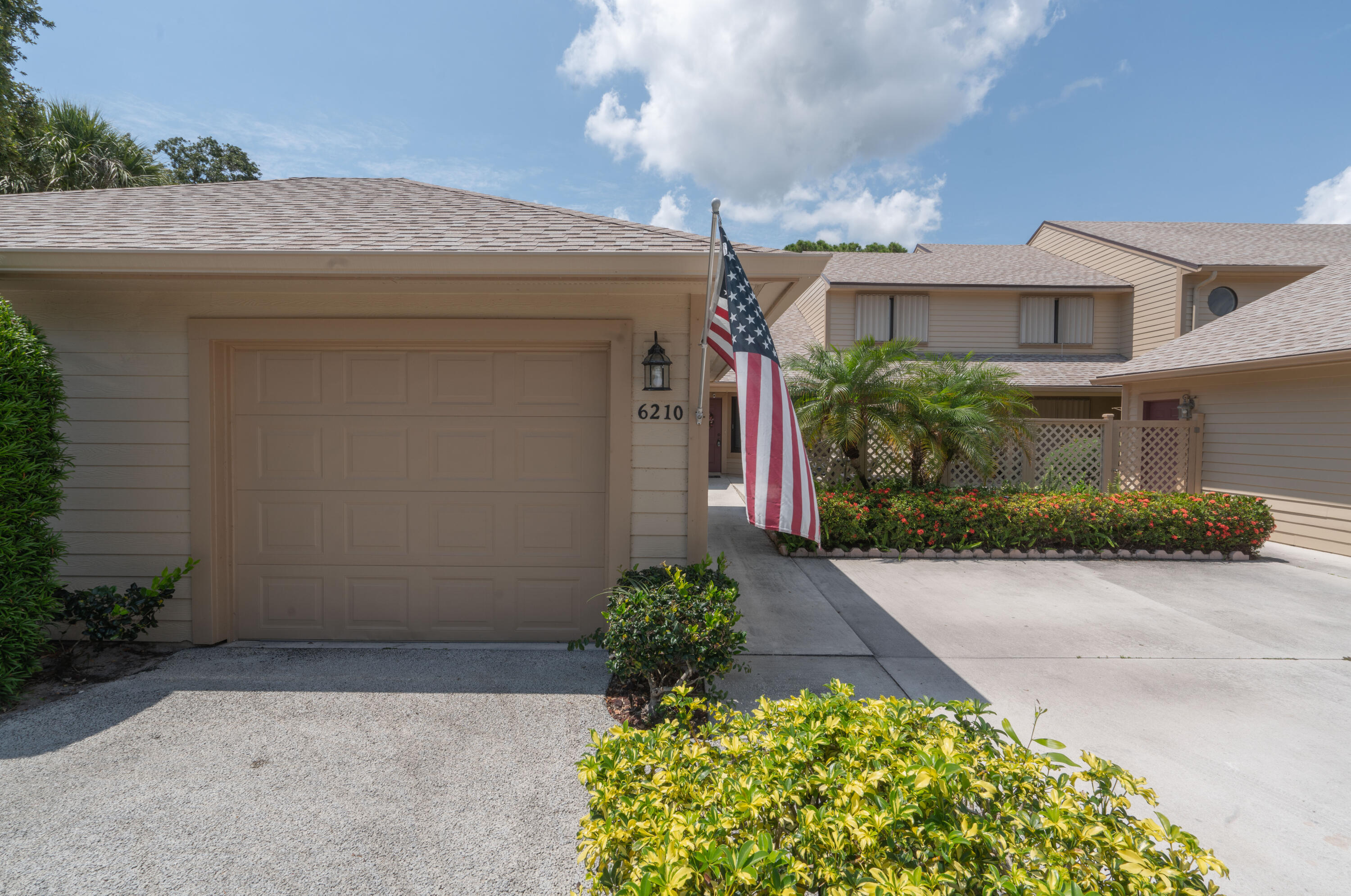 6210 SE Georgetown Place Unit: 302