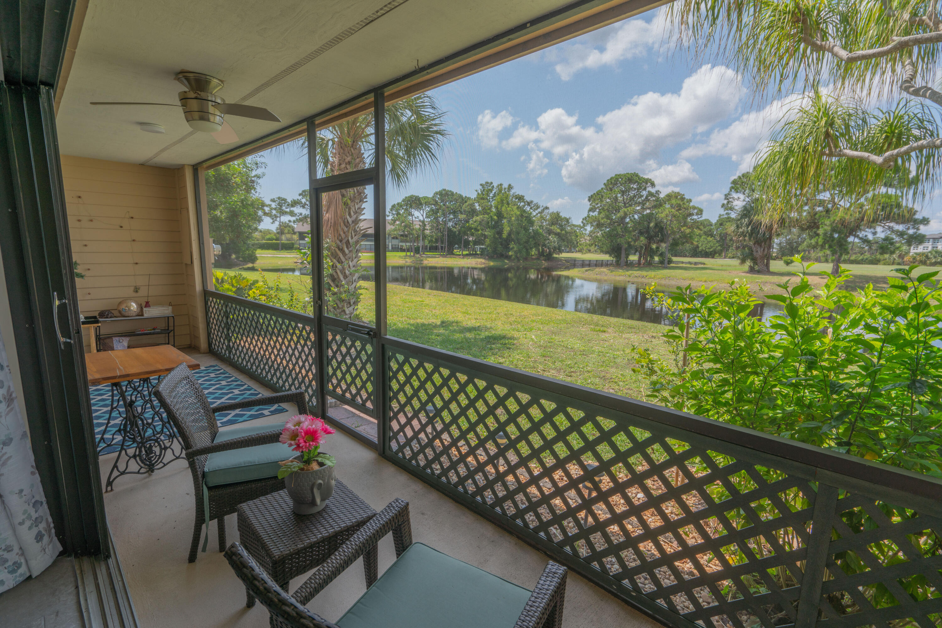 6210 SE Georgetown Place Unit: 302