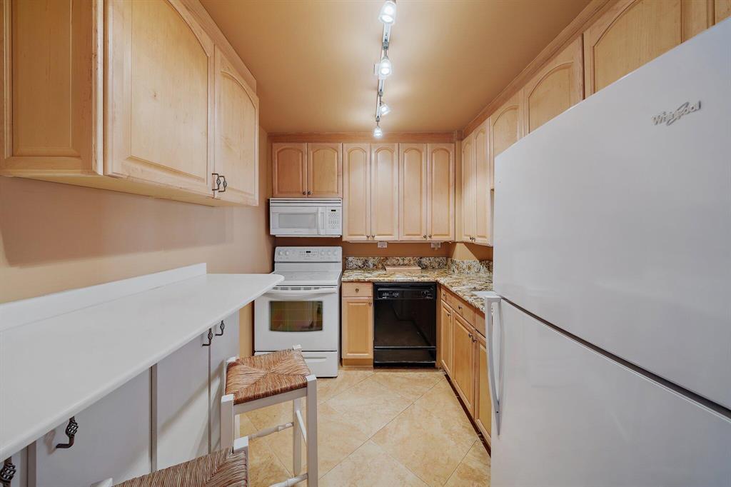 3540 S Ocean Boulevard Unit: 100