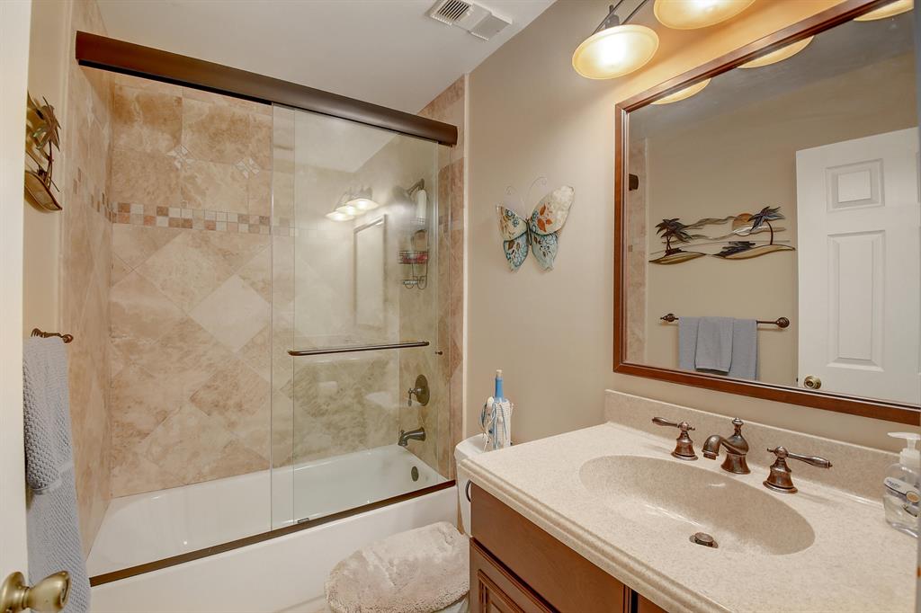 2903 Black Oak Court Unit: 2903