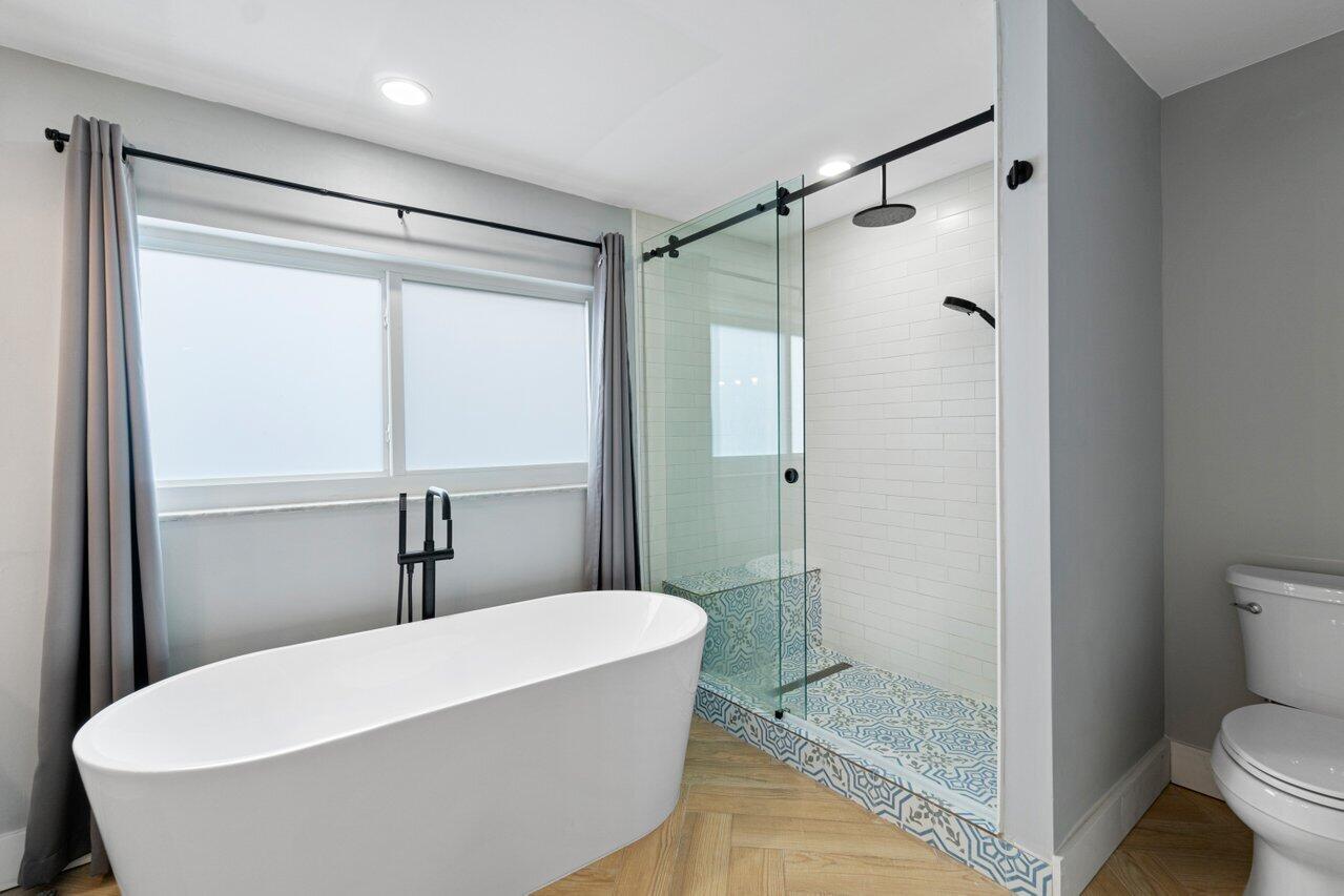 32 NW 12th Avenue