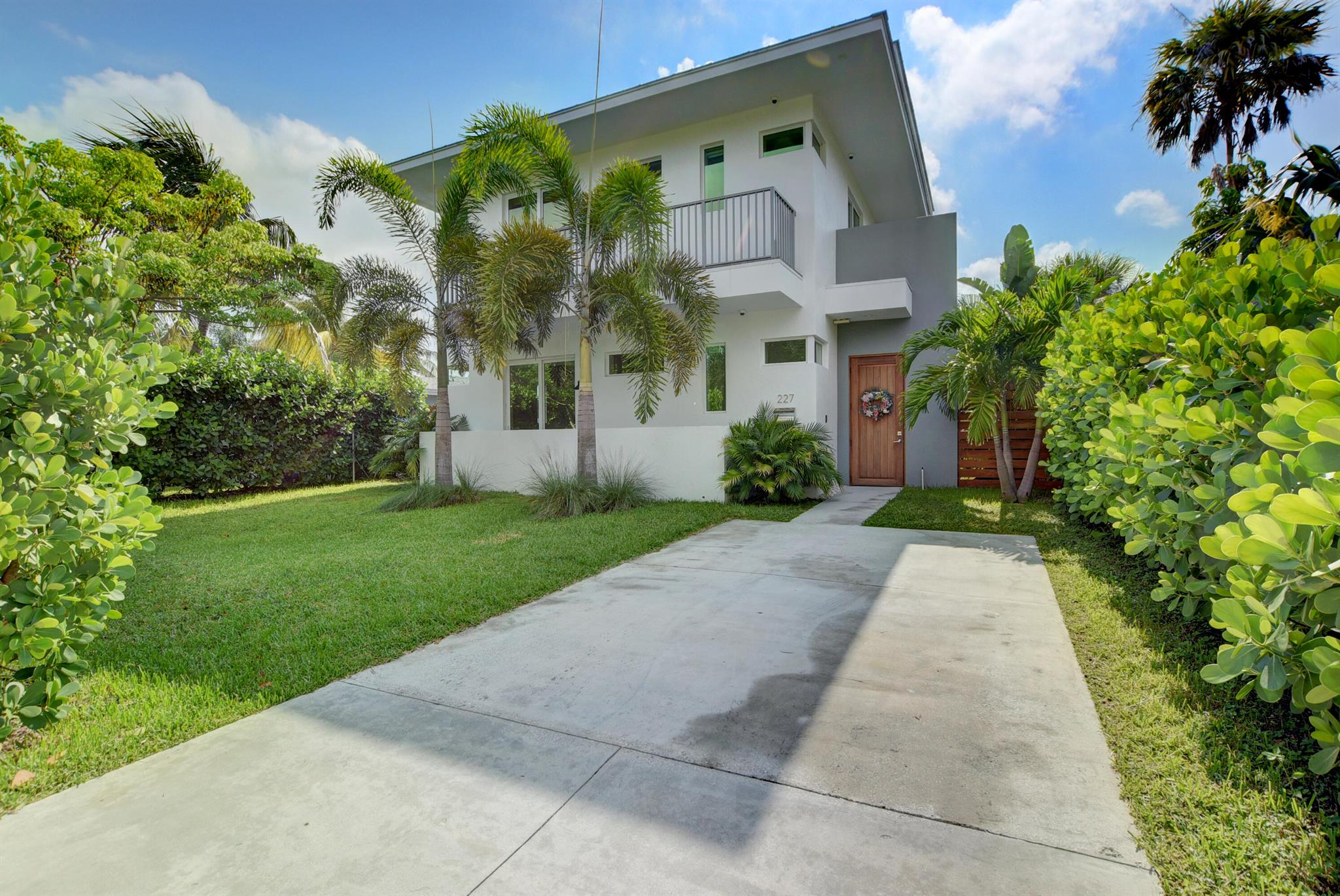 227 NW 1st Avenue