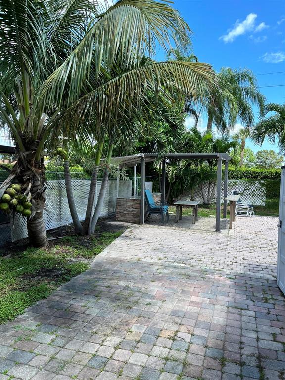 8411 Garden Gate Place