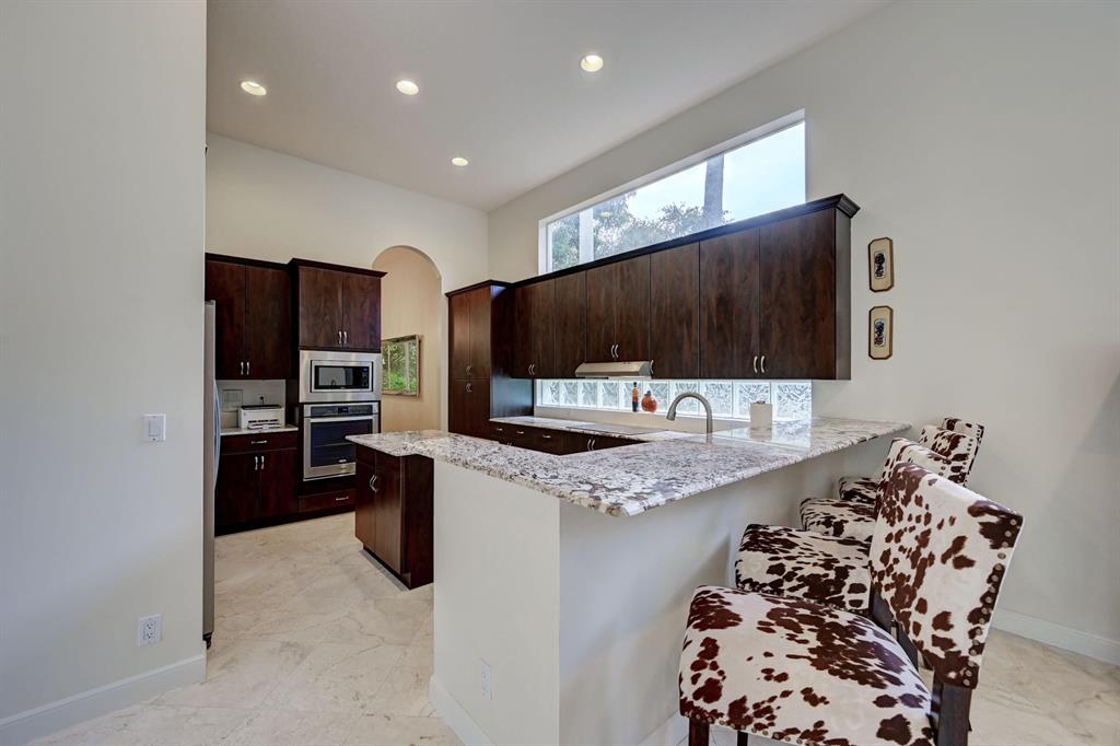 2421 NW 49th Lane