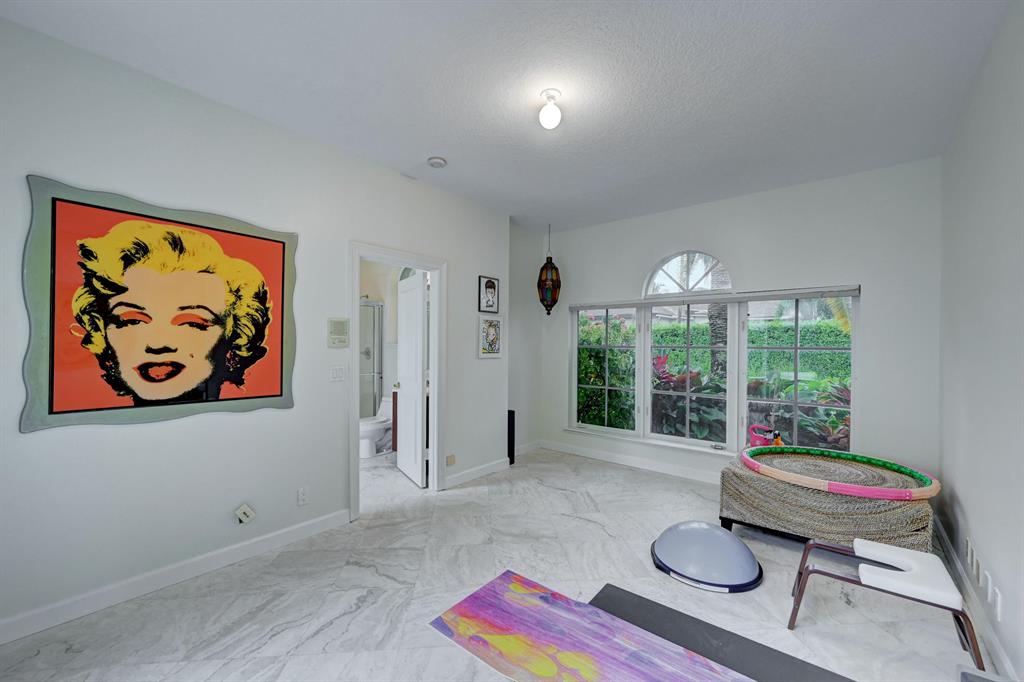 2421 NW 49th Lane