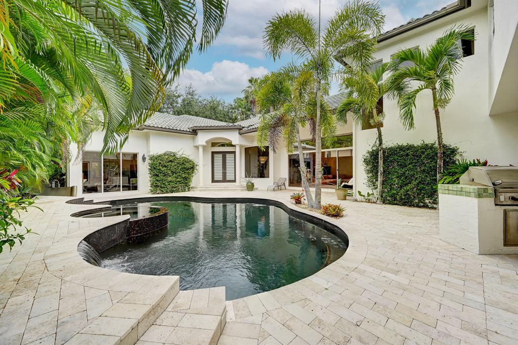 2421 NW 49th Lane