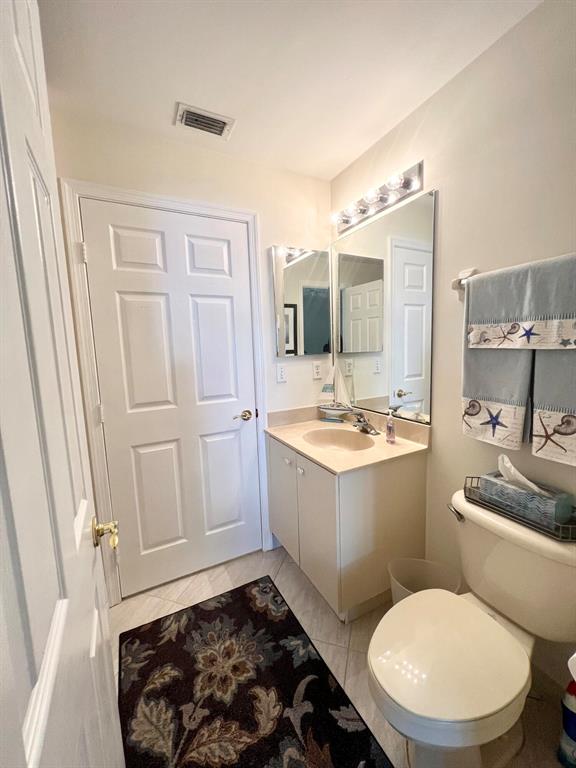 12859 Hampton Lakes Circle