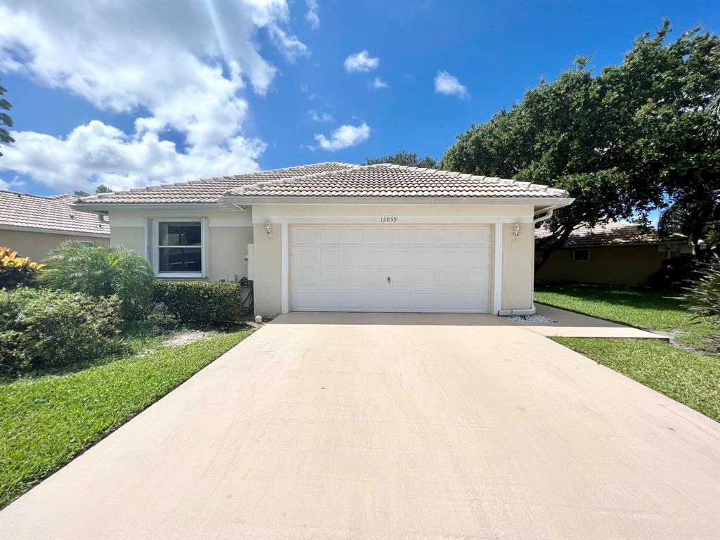 12859 Hampton Lakes Circle