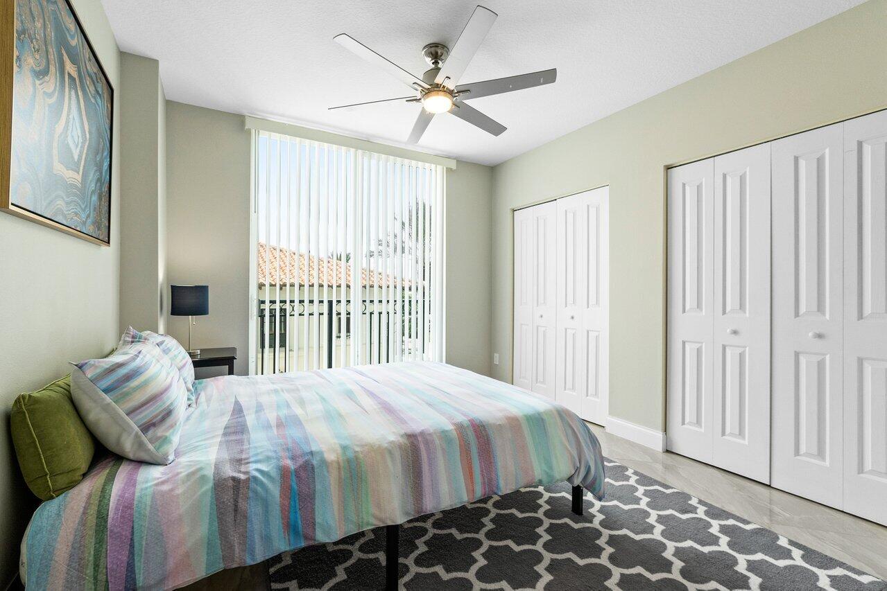 600 S Dixie Highway Unit: 329