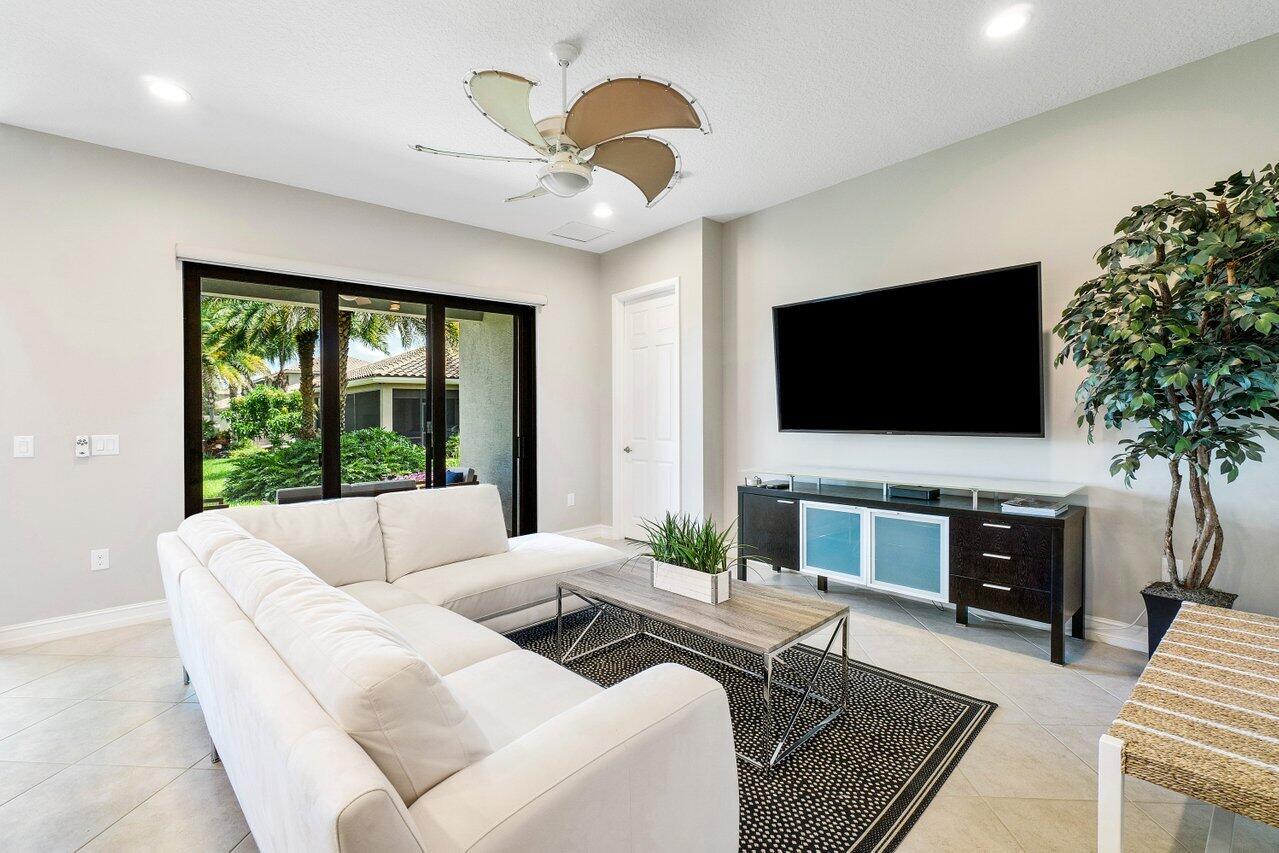 7883 Clay Mica Court