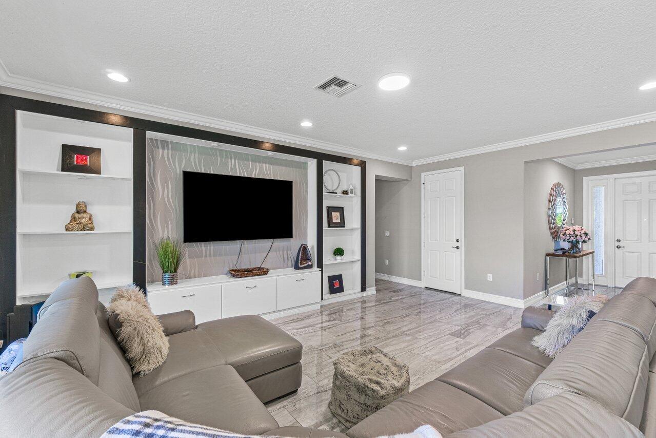 8095 Ironstone Drive