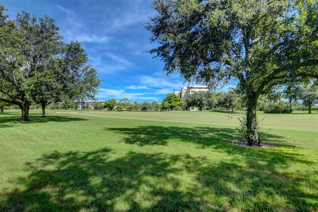 2223 Woodlands Way Unit: 2223