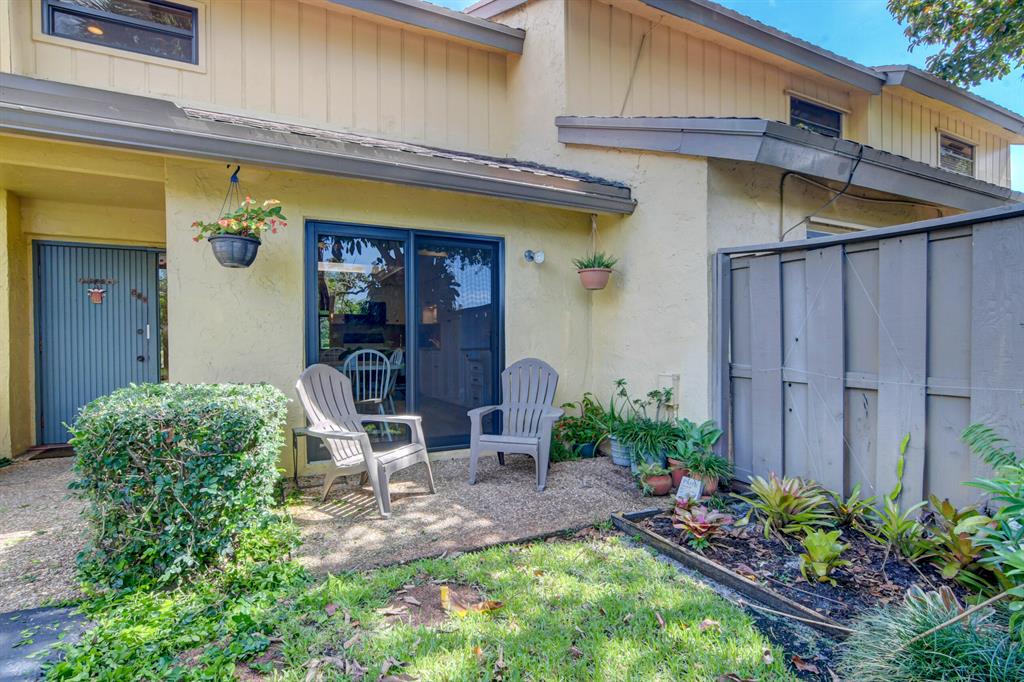 2223 Woodlands Way Unit: 2223