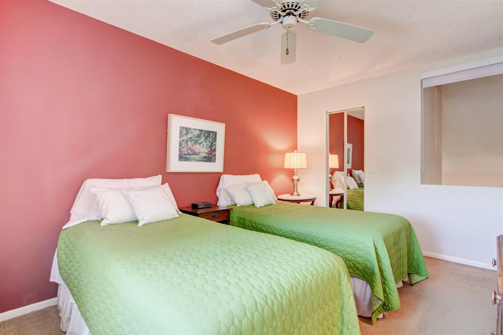 2223 Woodlands Way Unit: 2223
