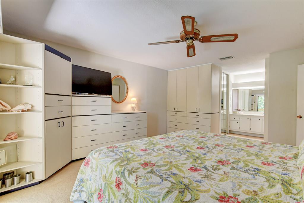 2223 Woodlands Way Unit: 2223
