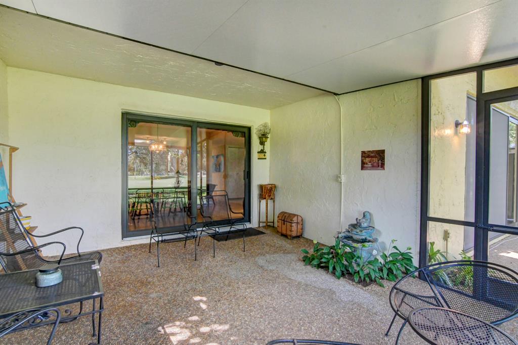 2223 Woodlands Way Unit: 2223