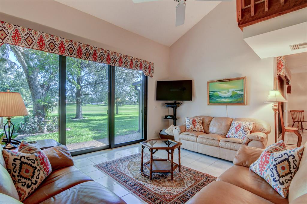 2223 Woodlands Way Unit: 2223