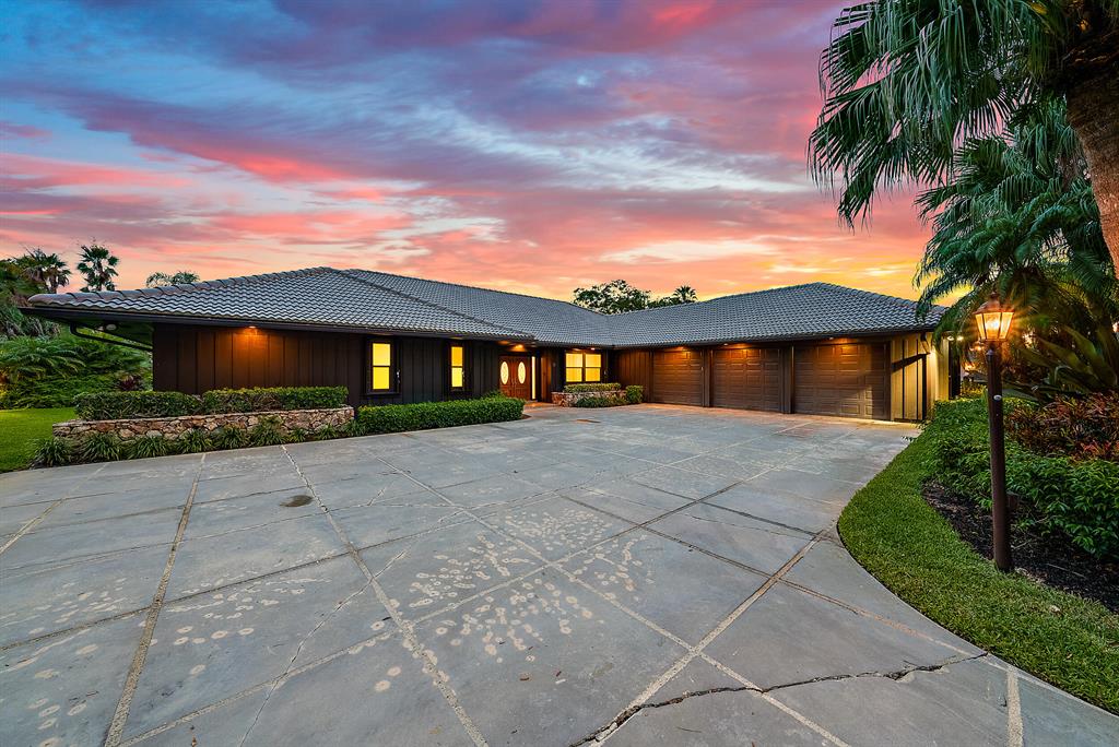 8 Cambria Road E