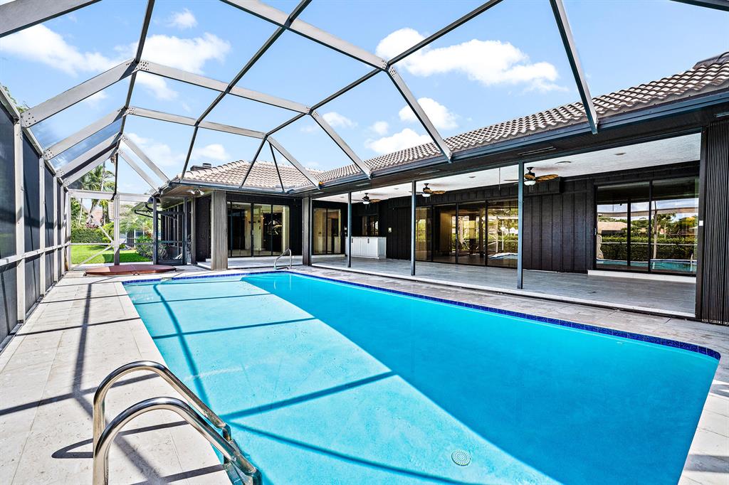 8 Cambria Road E