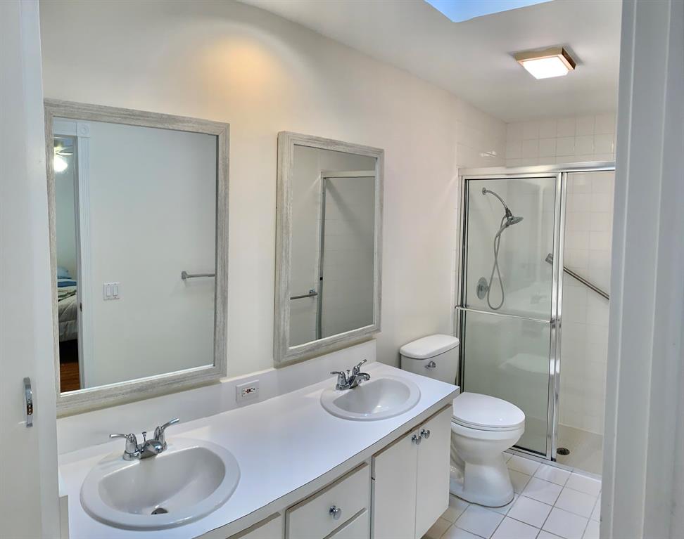1003 Silverleaf Oak Court