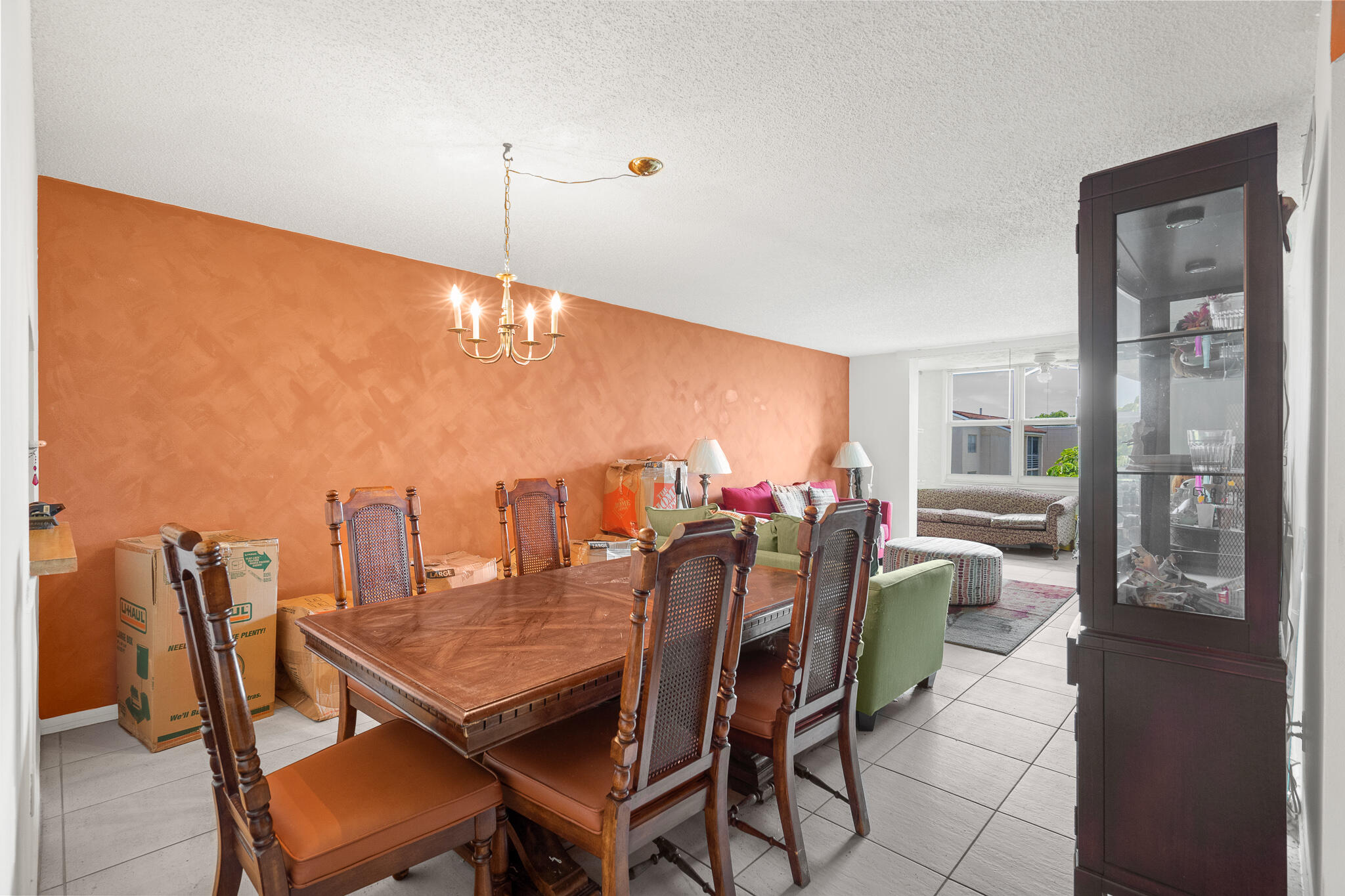 2850 Somerset Drive Unit: 414l