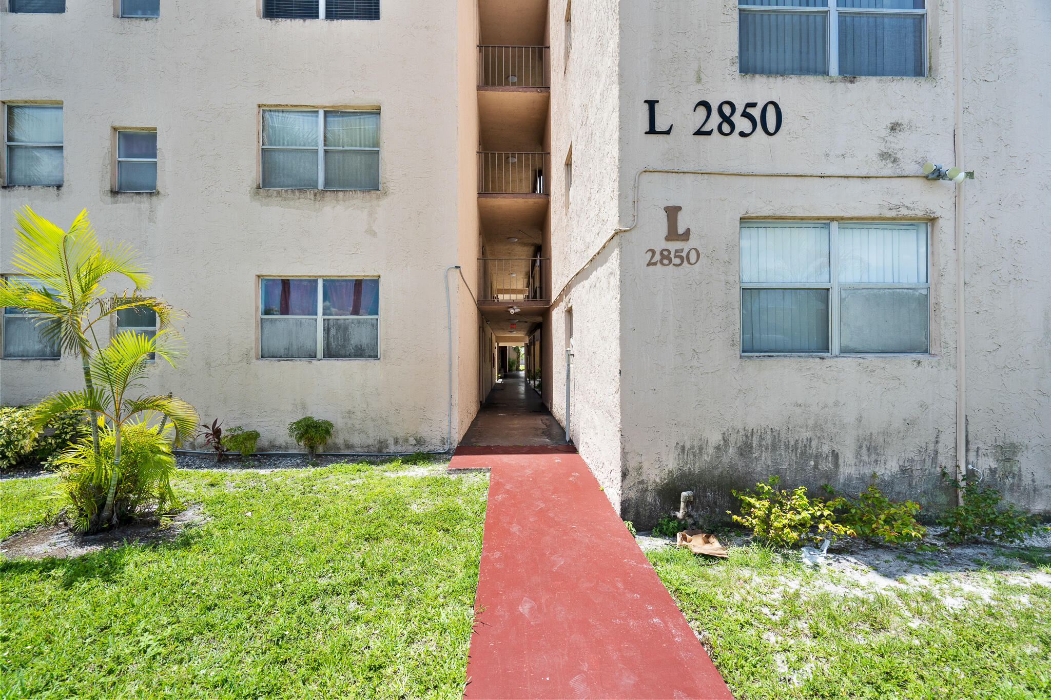 2850 Somerset Drive Unit: 414l