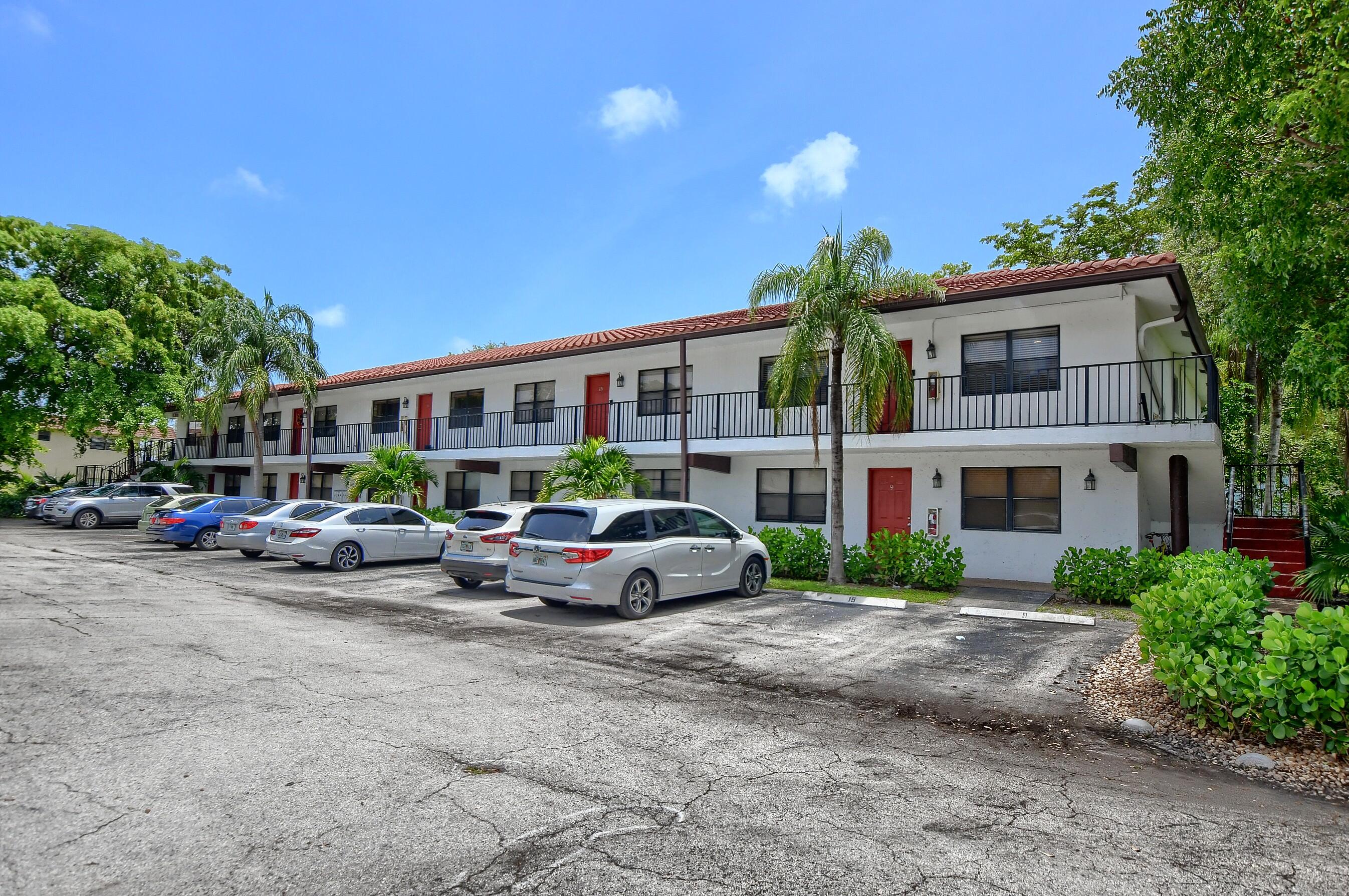 1501 NW 13th Street Unit: 14
