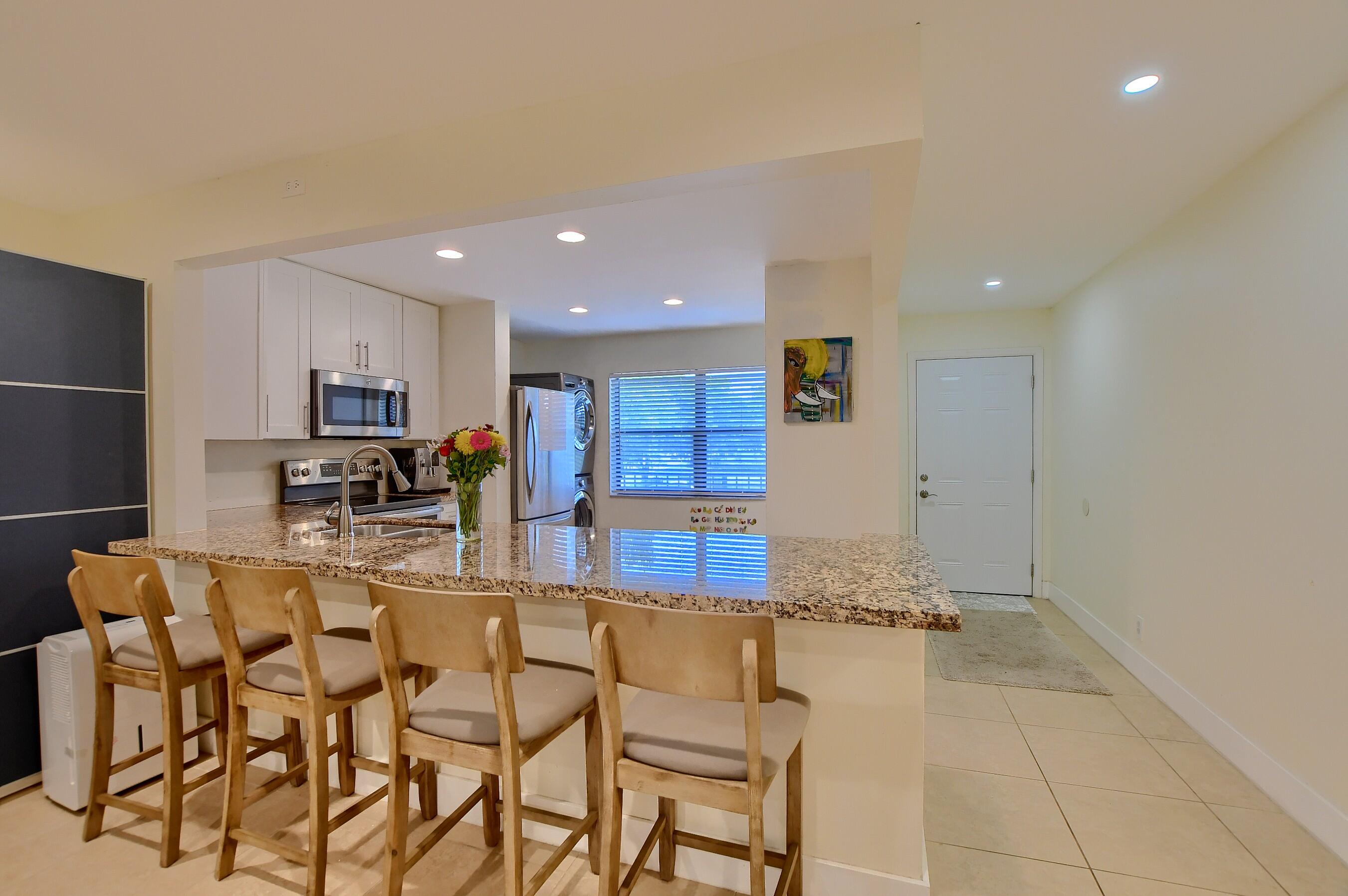 1501 NW 13th Street Unit: 14