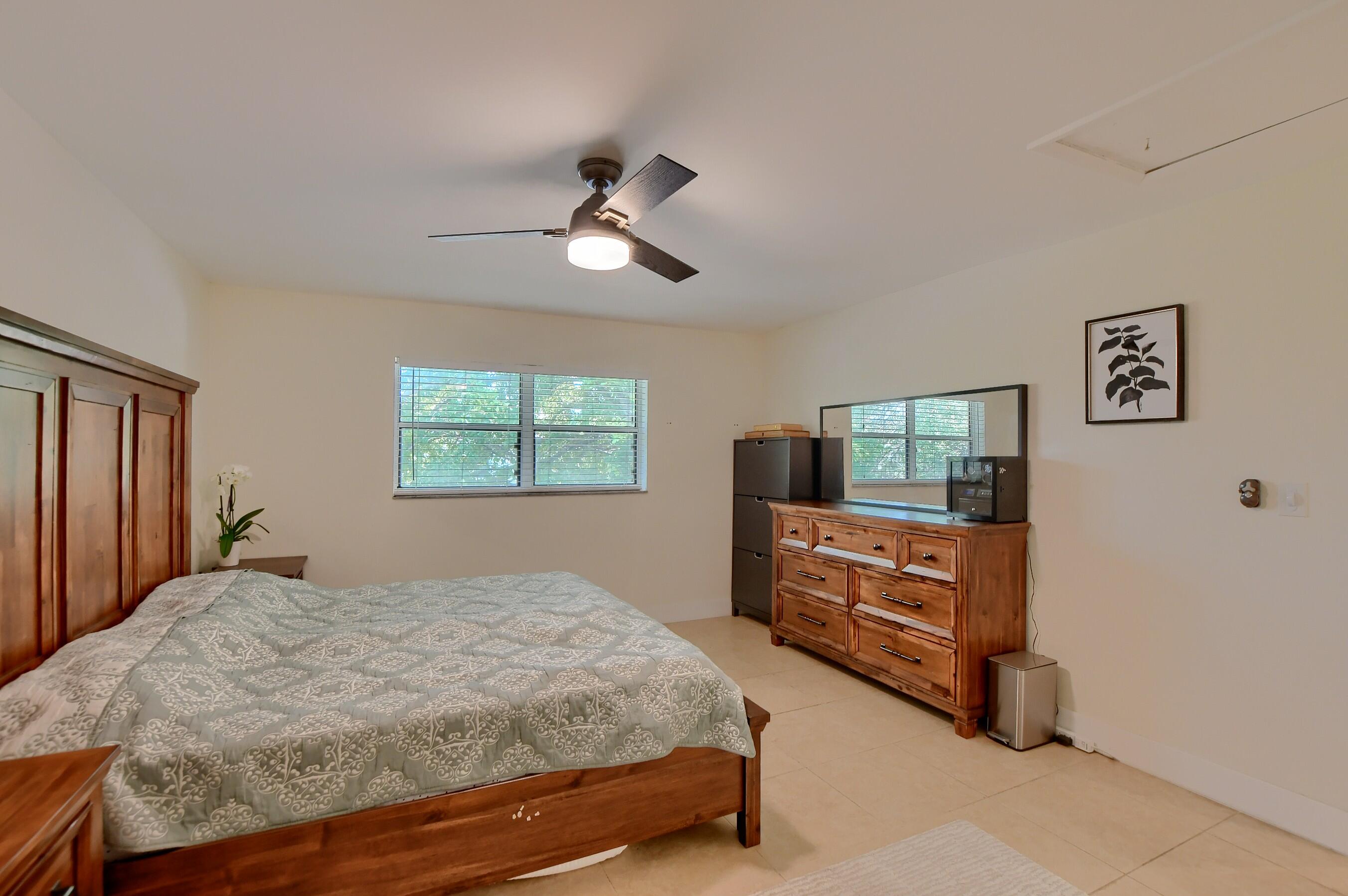 1501 NW 13th Street Unit: 14
