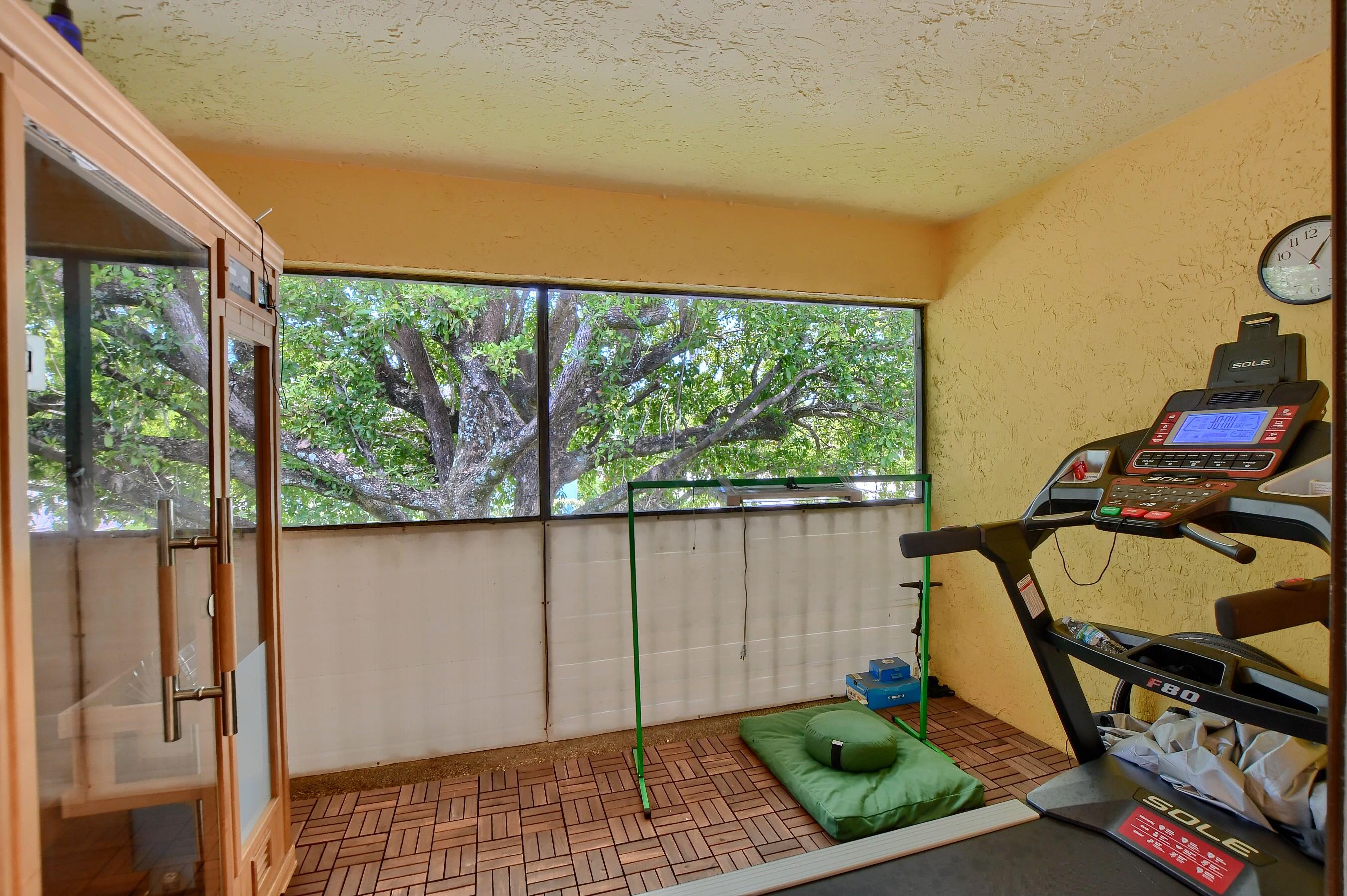 1501 NW 13th Street Unit: 14