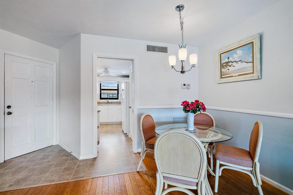 755 Saturn Street Unit: E-204