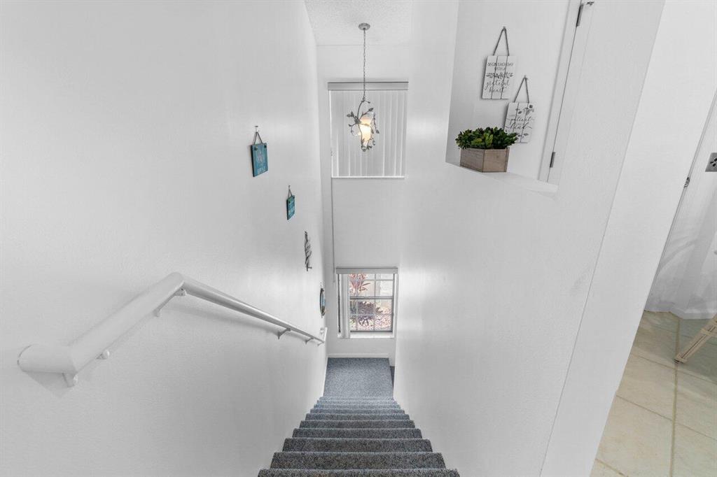 9728 Sills Drive E Unit: 201
