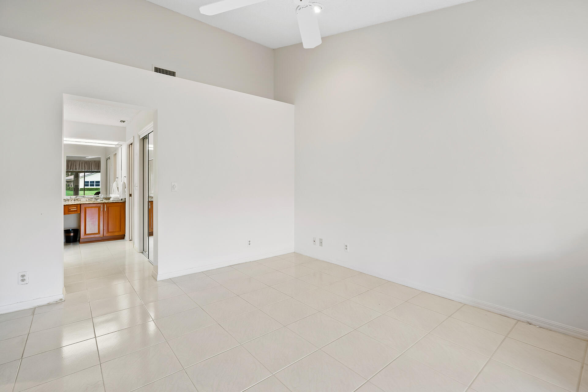 11121 Rios Road Unit: Rd