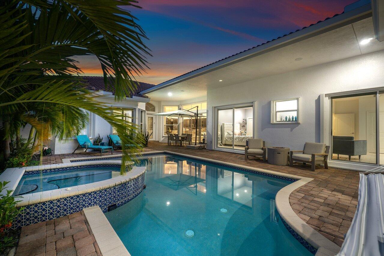 8072 Laurel Ridge Court
