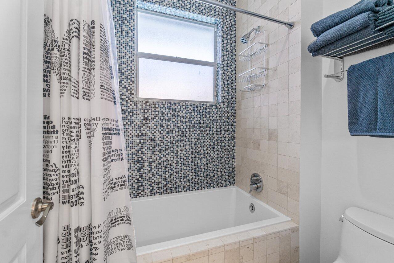 8072 Laurel Ridge Court