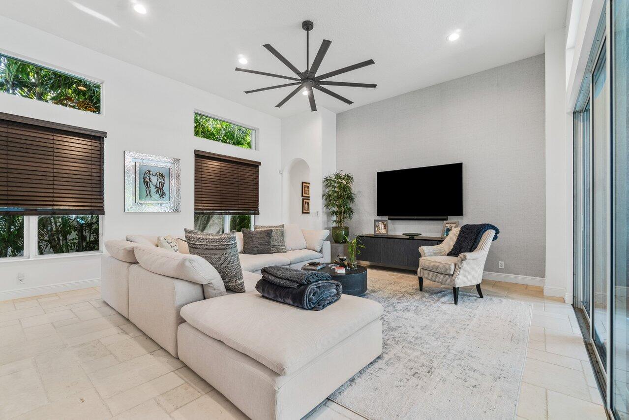 8072 Laurel Ridge Court