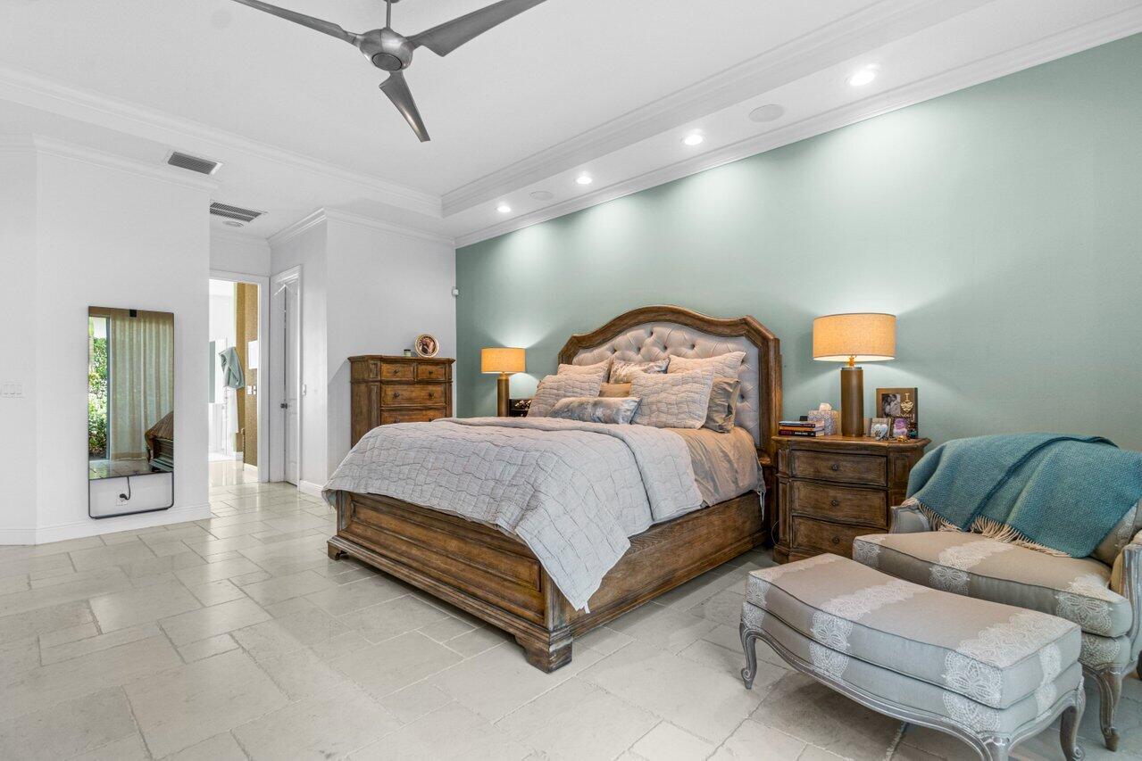 8072 Laurel Ridge Court