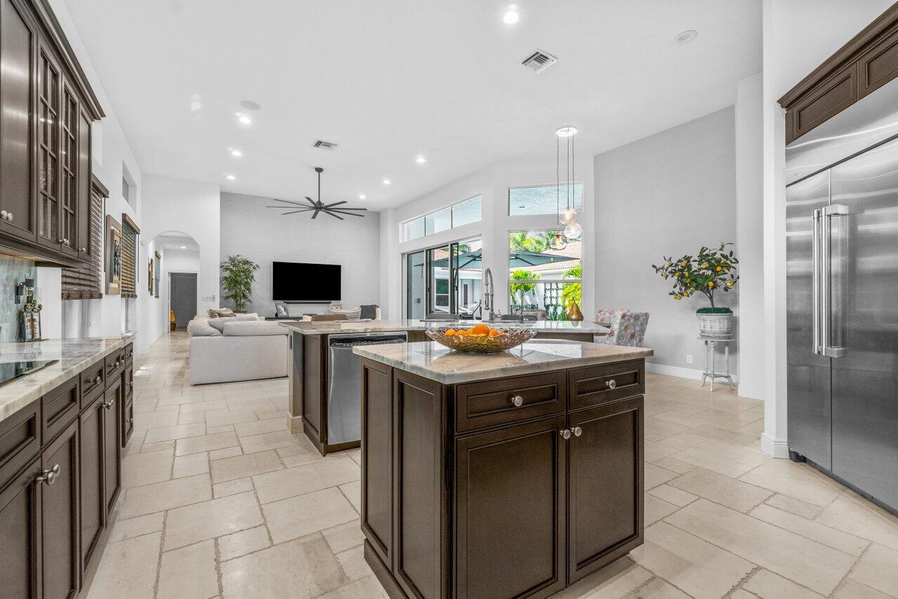 8072 Laurel Ridge Court