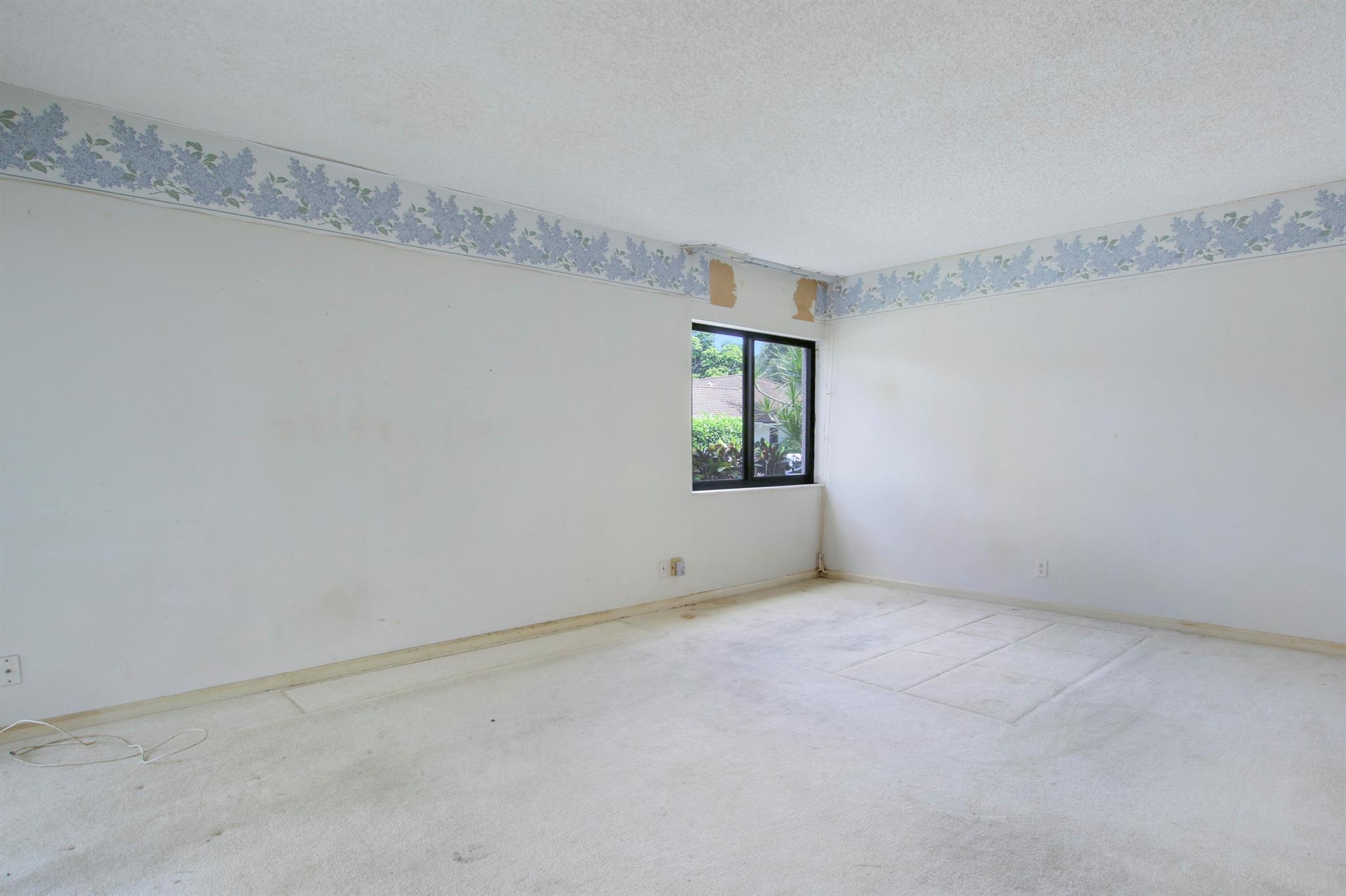 1618 Twelve Oaks Way Unit: 101