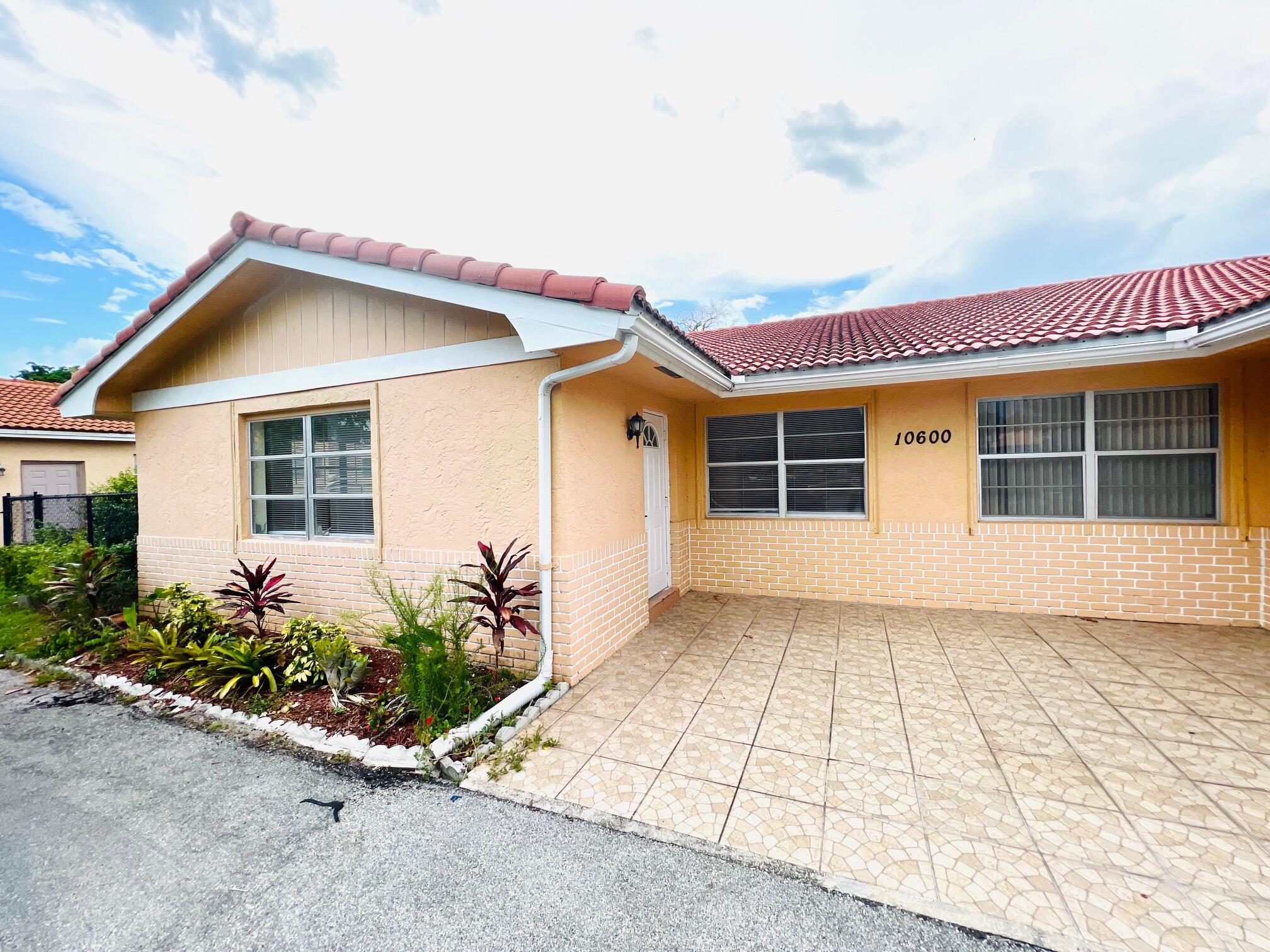 10600 NW 37 Street Unit: West Unit